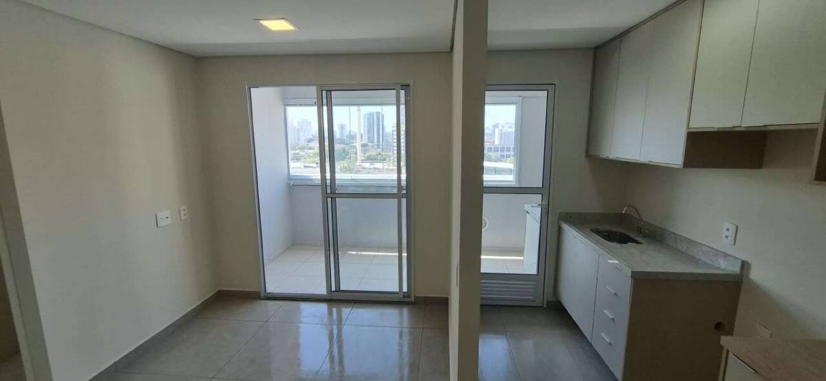 Apartamento à venda, no LIBERTY SANTO AMARO, com 2 quartos, 48m² e DEPÓSITO NO ANDAR.